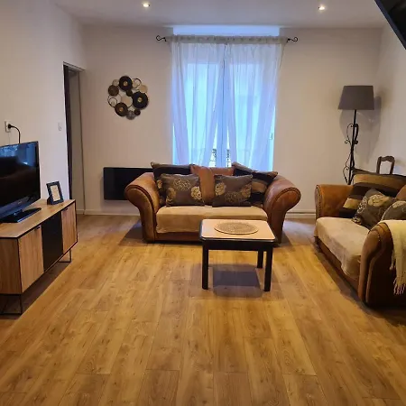 Magnifique Avec Terrasse Appartement Besseges