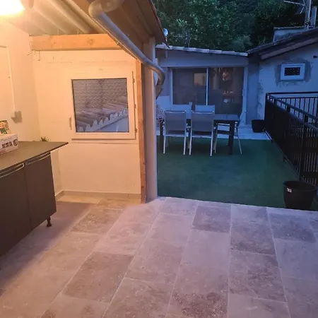 Magnifique Avec Terrasse